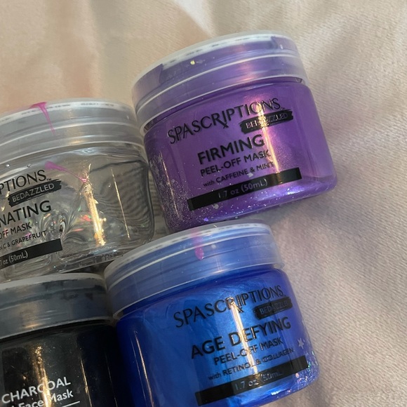 Face masks - Picture 4 of 4